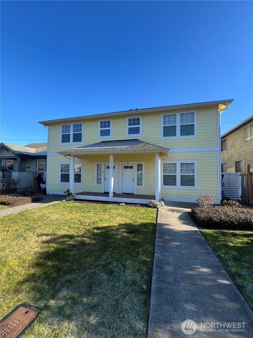 b-3323 Hoyt Ave, Everett, WA, 98201-5110 | Card Image