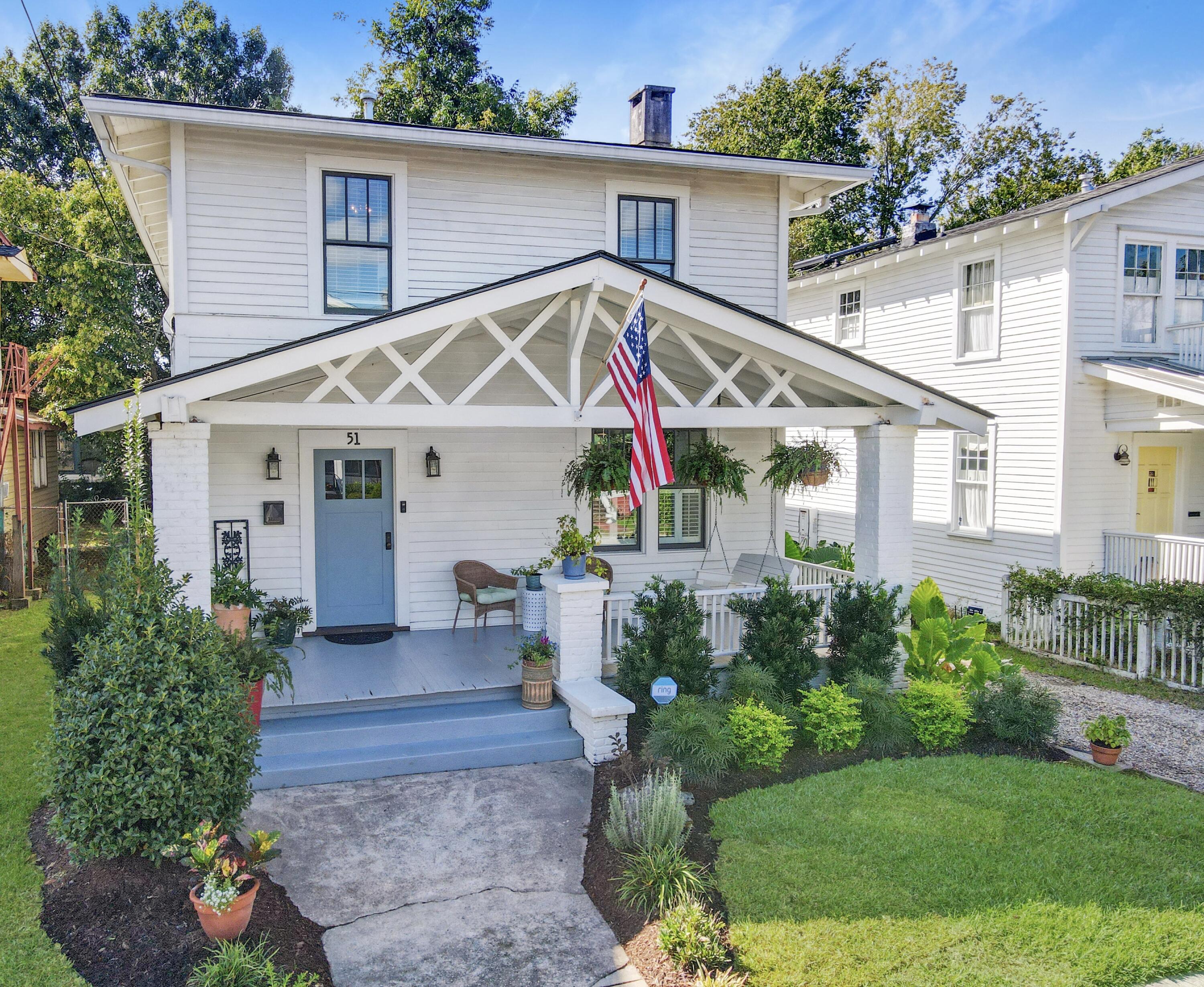 Poplar St, Charleston, SC 29403