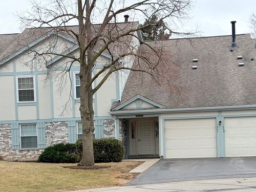 203-203 Blossom Ct, Buffalo Grove, IL, 60089-2401 | Card Image