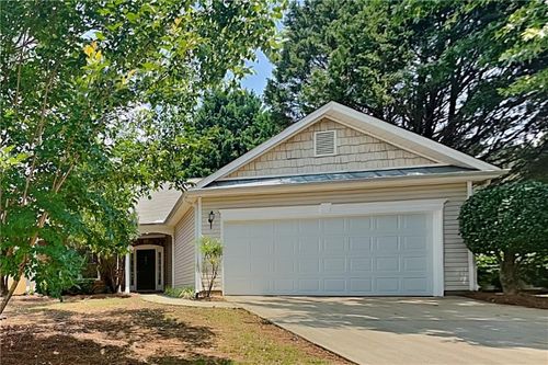 351 Beckenham Ln, Dacula, GA, 30019-6742 | Card Image