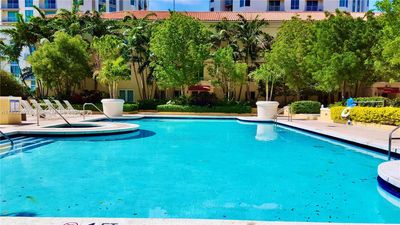 603S - 7350 Sw 89th St, Condo with 1 bedrooms, 1 bathrooms and null parking in Miami FL | Image 1