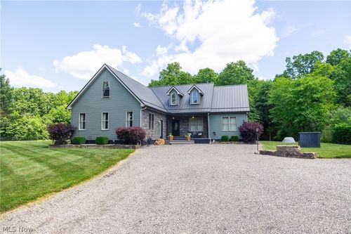 2416 Housel Craft Rd, Bristolville, OH, 44402-9678 | Card Image
