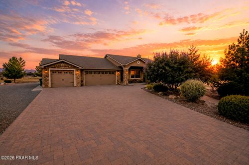 14475 E Territory Dr, Prescott Valley, AZ, 86315-8005 | Card Image