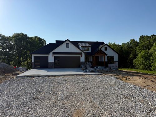 9000 N Highway Vv, COLUMBIA, MO, 65202-7509 | Card Image