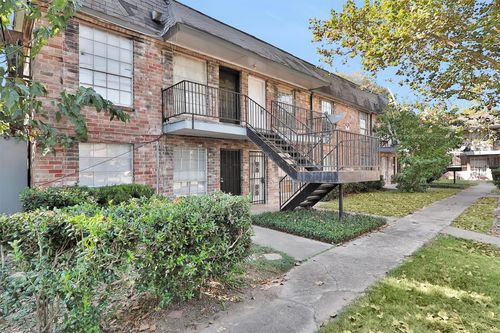 apt-53-201 W Rosamond St, Houston, TX, 77076-3902 | Card Image