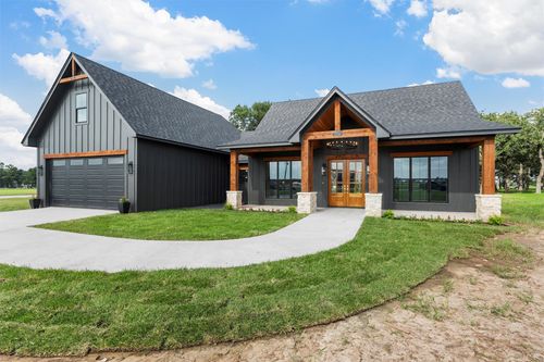 253 Grassy Way, Elm Mott, TX, 76640-3728 | Card Image