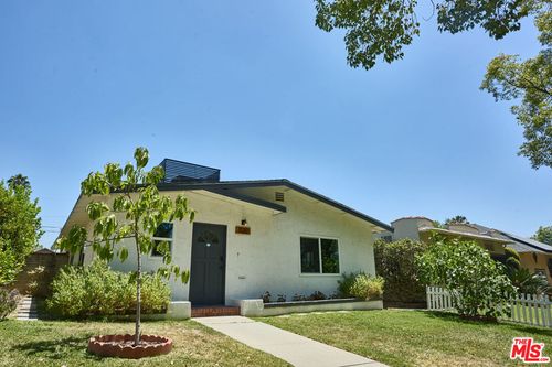 1130 Wesley Ave, Pasadena, CA, 91104-3158 | Card Image