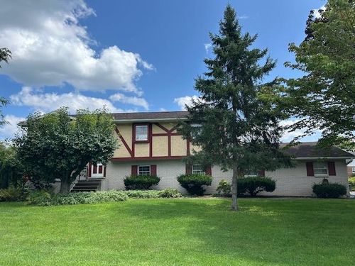 643 Dogwood Ln, EASTON, PA, 18040-6549 | Card Image