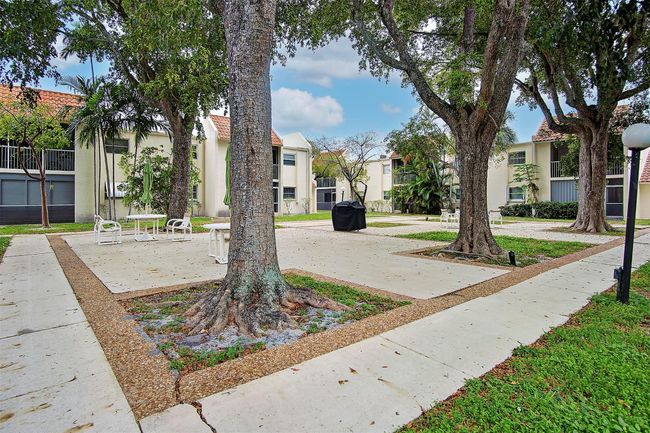 APT-169 - 1428 Se 4 Th Ave, Condo with 2 bedrooms, 2 bathrooms and null parking in Deerfield Beach FL | Image 8