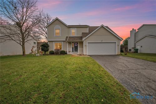 3924 Pepperwood Court, Sylvania, OH, 43560 | Card Image