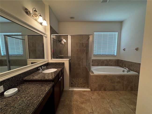 1570 Fox Grape Loop, House other with 3 bedrooms, 2 bathrooms and null parking in LUTZ FL | Image 43