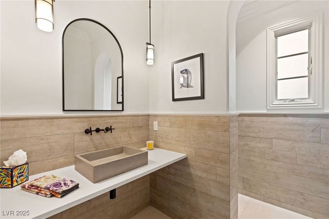 19 Quintessa Cir, House other with 4 bedrooms, 5 bathrooms and null parking in Las Vegas NV | Image 32