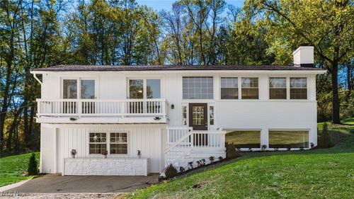 8140 Blackrun Rd, Nashport, OH, 43830-9444 | Card Image