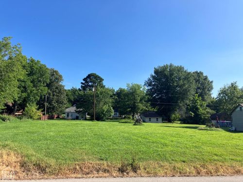 853 W Clay St, Piggott, AR, 72454-2536 | Card Image