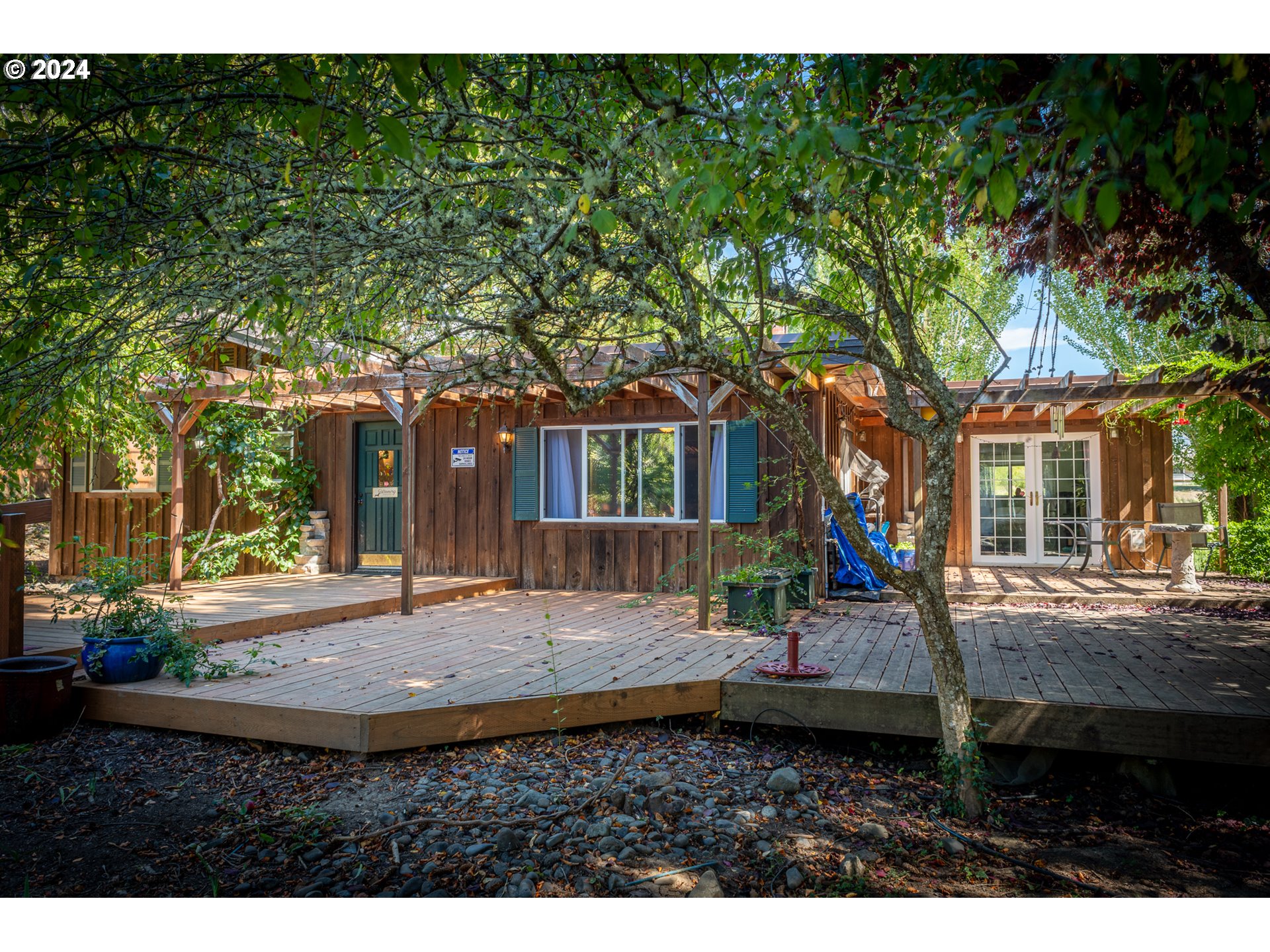 Rink Creek Ln, Coquille, OR 97423