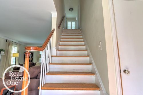 360 Belanger St, Grosse Pointe Farms, MI, 48236-3334 | Card Image