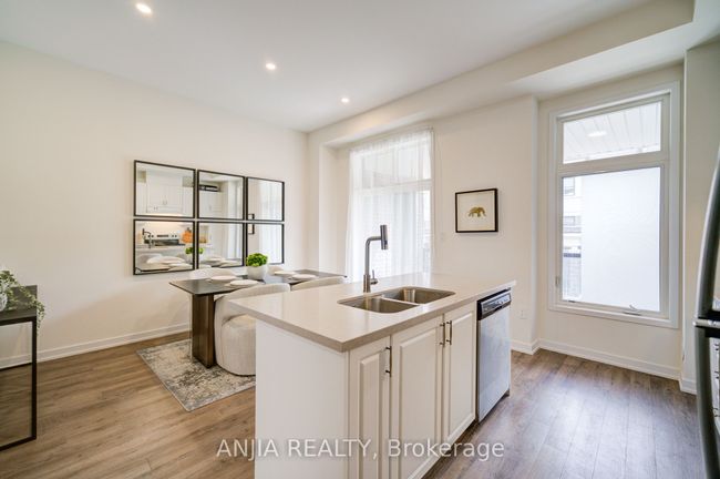 46 Pl Armillo, House attached with 4 bedrooms, 5 bathrooms and 2 parking in Markham ON | Image 22
