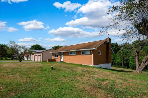 640 Stone Church Rd, Prospect, PA, 16052-2814 | Card Image