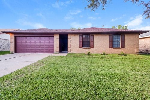 5014 Meadow Crest St, La Porte, TX, 77571-2837 | Card Image