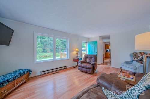 85 Pine Ridge Rd, Mars Hill, NC, 28754-9773 | Card Image