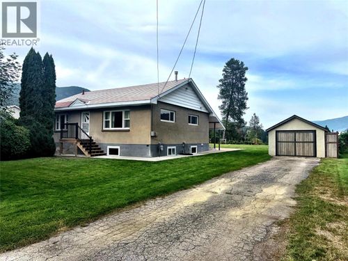 1301 6th St, Genelle, BC, V0G0A1 | Card Image