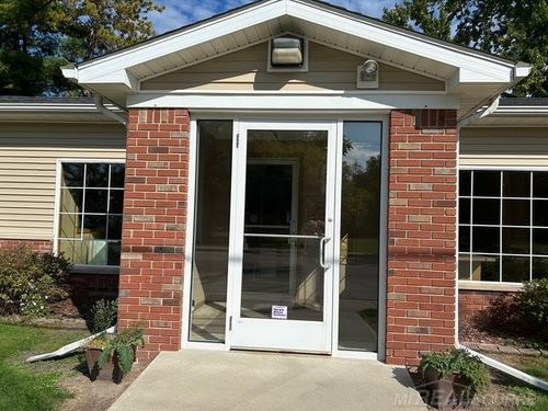 2543 S Sherman Rd, Applegate, MI, 48401-9620 | Card Image