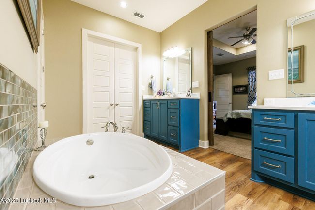 6611 Tiger Rd, House other with 3 bedrooms, 3 bathrooms and null parking in Ropesville TX | Image 57