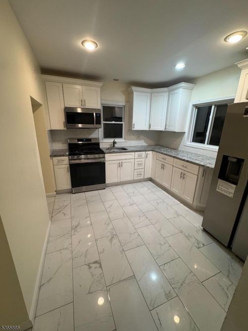 32 Edisonia Ter, West Orange, NJ, 07052-5602 | Card Image