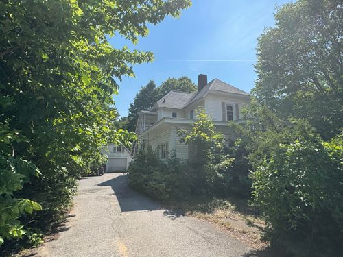 484 W Napier Avenue, St Joseph Charter Township, MI,  | Card Image