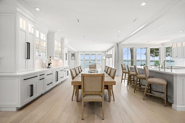 46 Winship Ave, House other with 7 bedrooms, 6 bathrooms and 12 parking in Wareham MA | Image 9