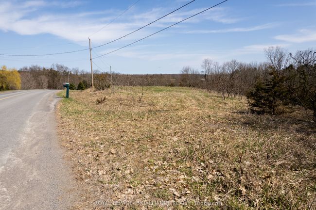 517 Downs Rd, Home with 0 bedrooms, 0 bathrooms and null parking in Quinte West ON | Image 12