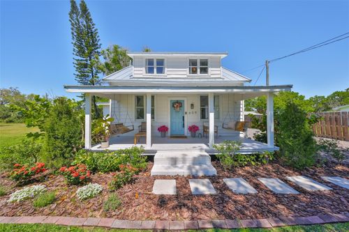 609 4th Ave Sw, RUSKIN, FL, 33570-4207 | Card Image