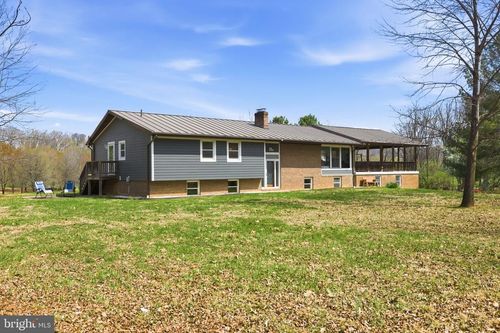 1527 Shenandoah River Ln, BOYCE, VA, 22620-3218 | Card Image