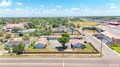 107 N Main St, Donna, TX, 78537-2745 | Card Image