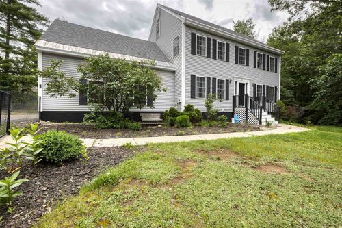 85 Ridge Rd, Center Ossipee, NH, 03814-6330 | Card Image