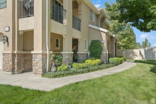 6 S Clayton Ct, Pleasant Grove, UT, 84062-2798 | Card Image
