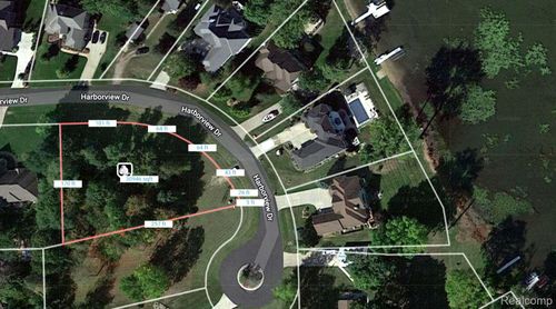 13298 Harborview Dr, Linden, MI, 48451-8414 | Card Image