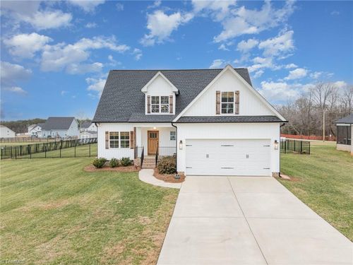 8876 Belews Ridge Rd, Stokesdale, NC, 27357-9234 | Card Image