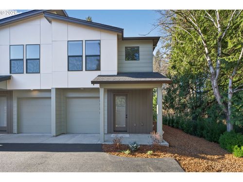 10905 Se Home Ave, Milwaukie, OR, 97222-5331 | Card Image