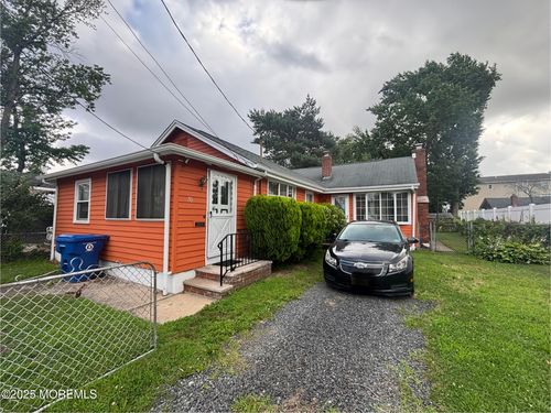 70 Bray Ave, North Middletown, NJ, 07748-5413 | Card Image