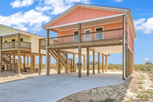 385 W Misty Oak Ln, Rockport, TX, 78382-9332 | Card Image