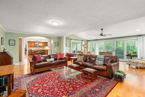 6A Wampanoag Dr., Acton, MA, 01720 | Card Image