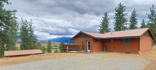 9 Cross Ln, Plains, MT, 59859-9405 | Card Image