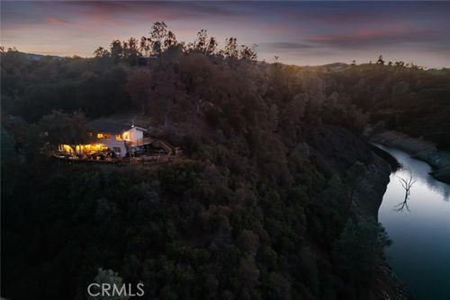 5503 Whispering Pines Ln, Paso Robles, CA, 93446 | Card Image