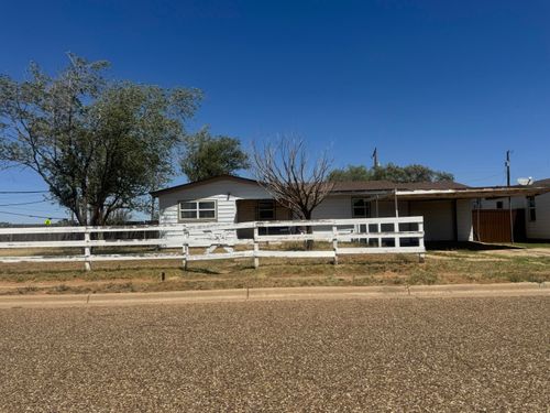 3303 E 14th St, Lubbock, TX, 79403-6111 | Card Image