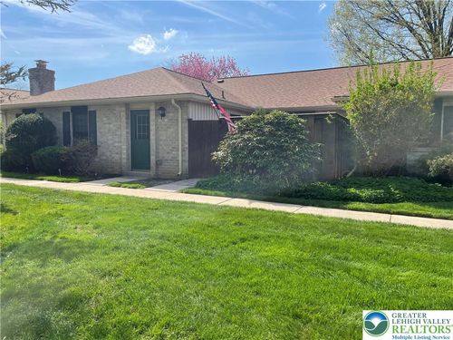 2865 Springhaven Pl, Macungie, PA, 18062-1411 | Card Image