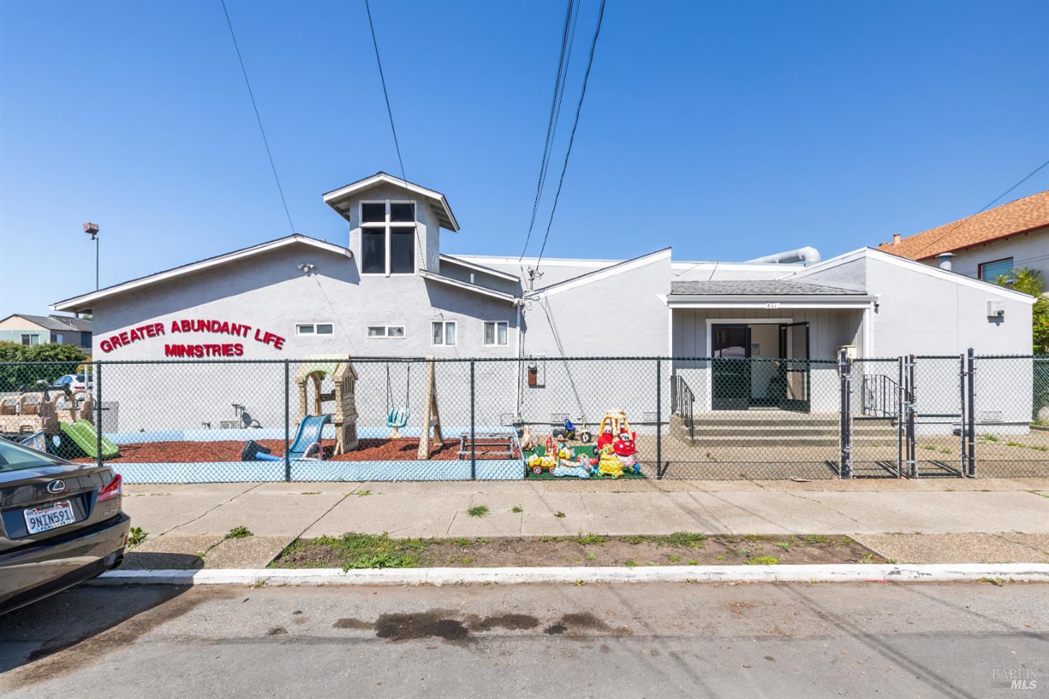 Commercial Sale in Richmond
