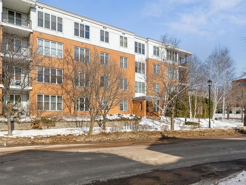 apt-313-370 Farrell St, South Burlington, VT, 05403-4433 | Card Image