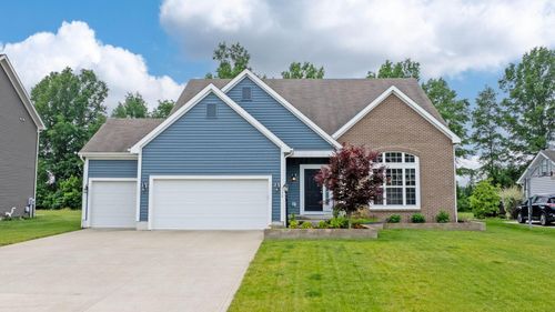 6358 Streamside Dr, Galena, OH, 43021-1121 | Card Image