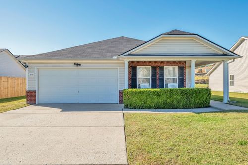2695 Sutherland Dr, Thompsons Station, TN, 37179-5071 | Card Image